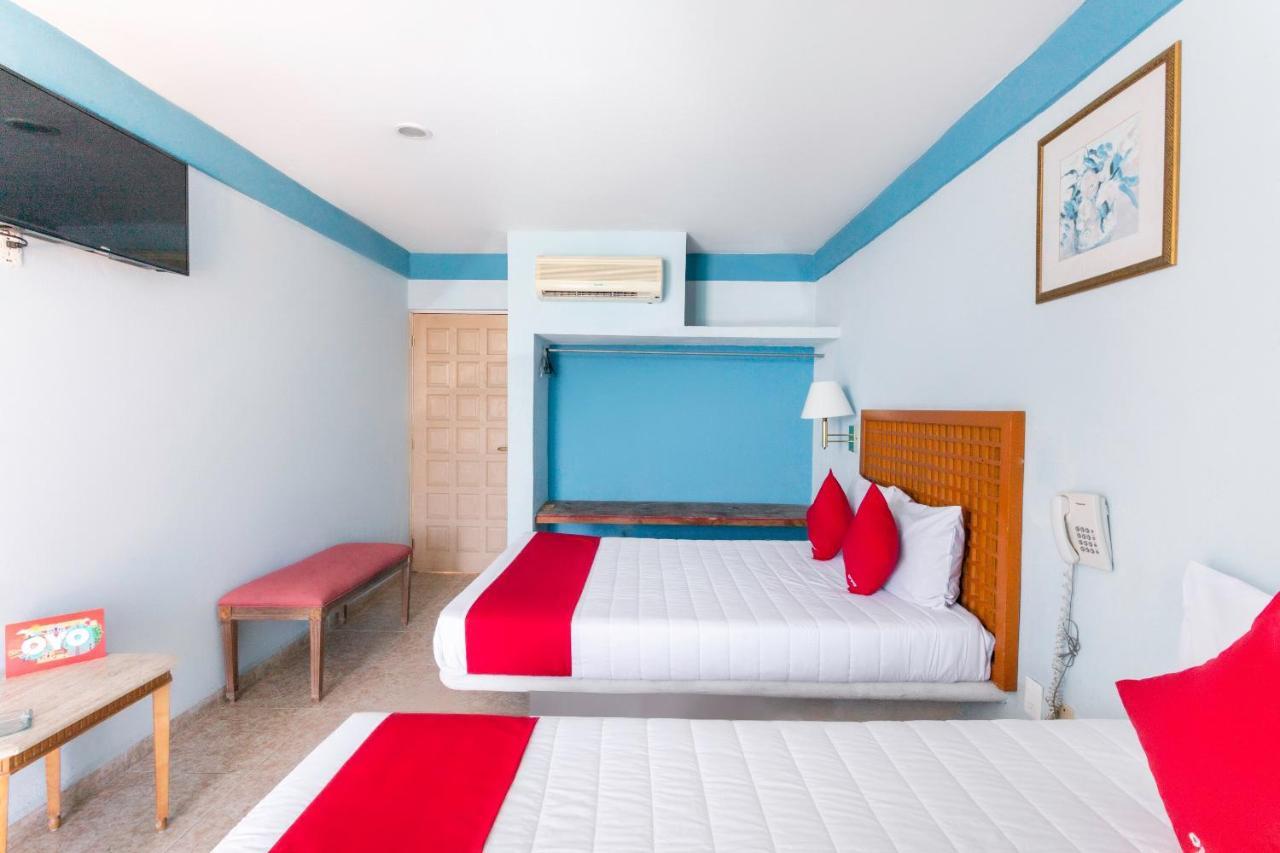 צ'טומאל Hotel Gandhi מראה חיצוני תמונה