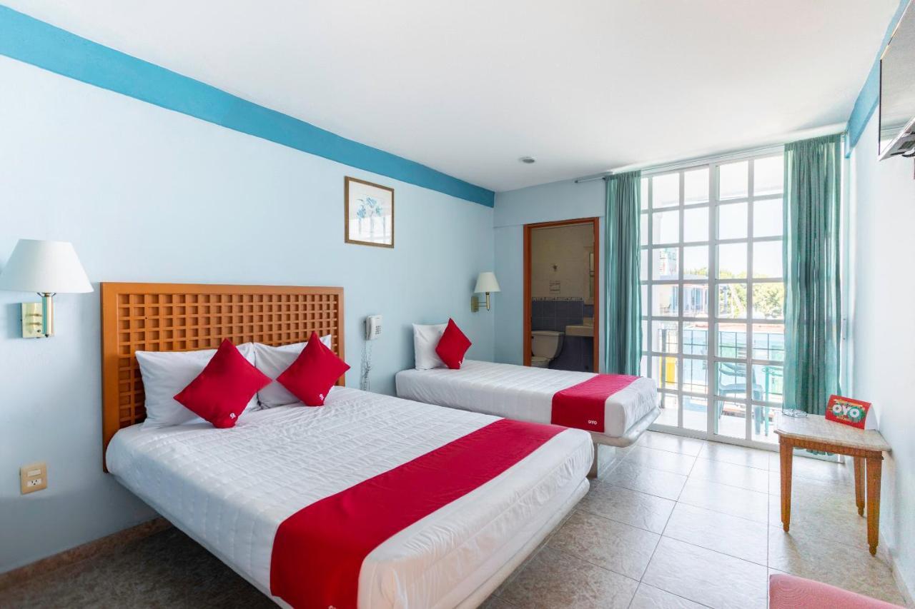 צ'טומאל Hotel Gandhi מראה חיצוני תמונה