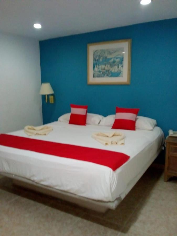 צ'טומאל Hotel Gandhi מראה חיצוני תמונה