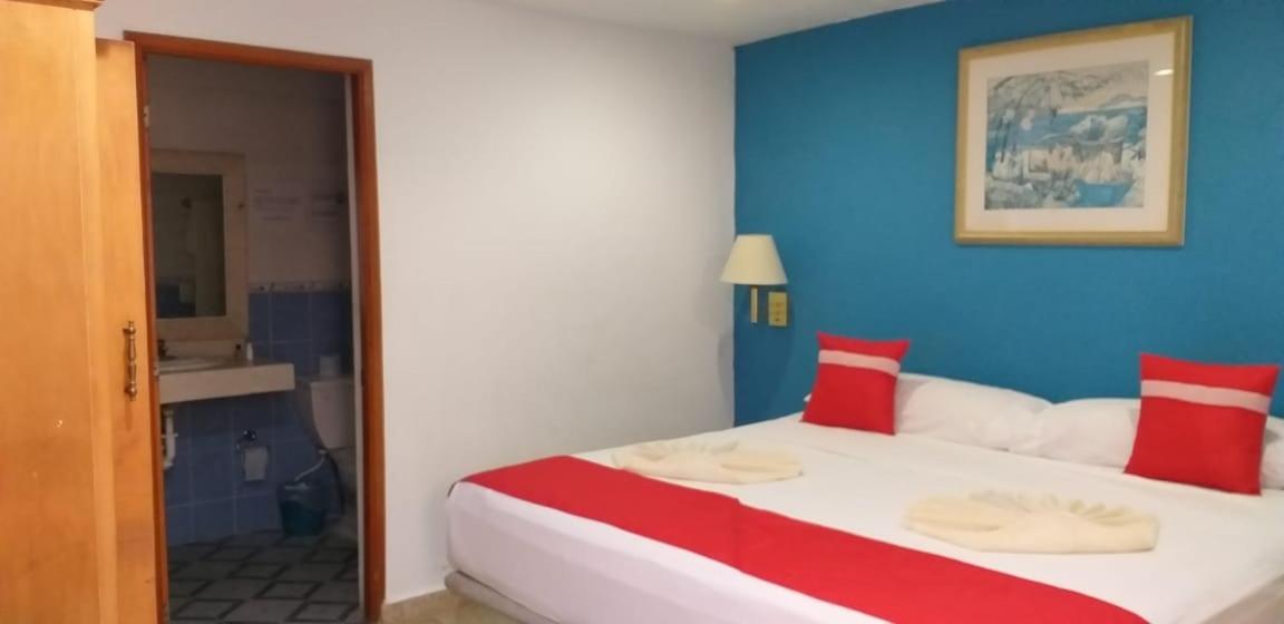 צ'טומאל Hotel Gandhi מראה חיצוני תמונה