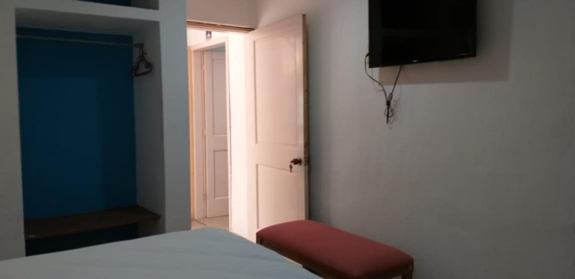צ'טומאל Hotel Gandhi מראה חיצוני תמונה