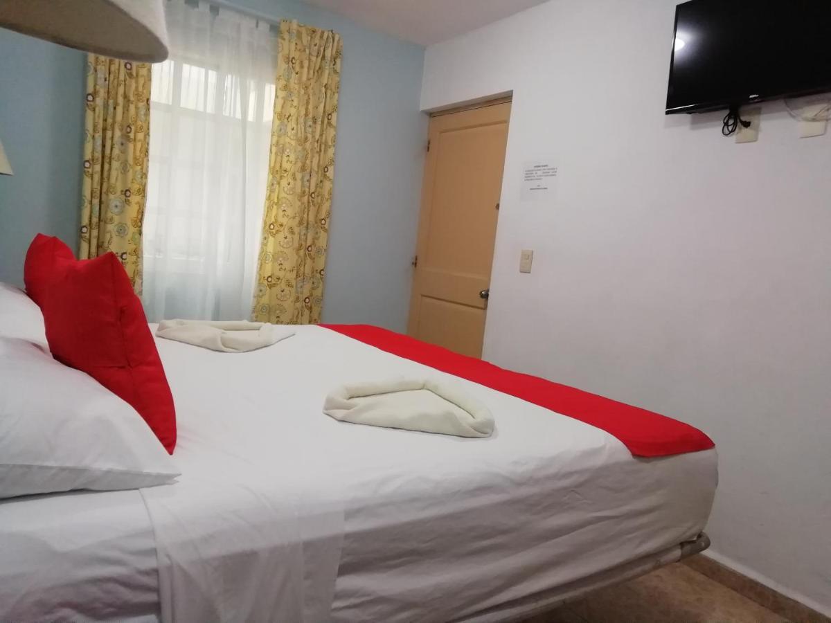 צ'טומאל Hotel Gandhi מראה חיצוני תמונה