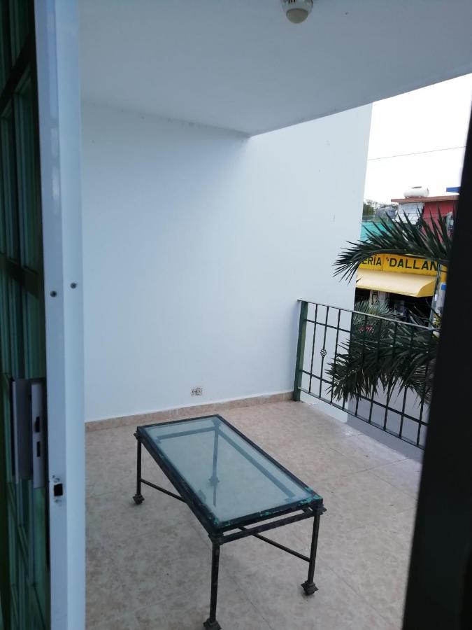 צ'טומאל Hotel Gandhi מראה חיצוני תמונה