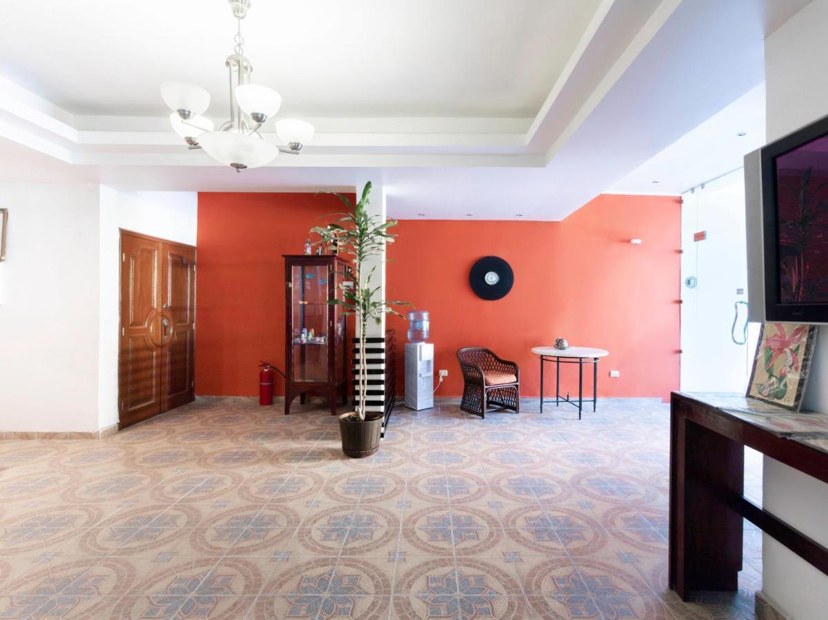צ'טומאל Hotel Gandhi מראה חיצוני תמונה