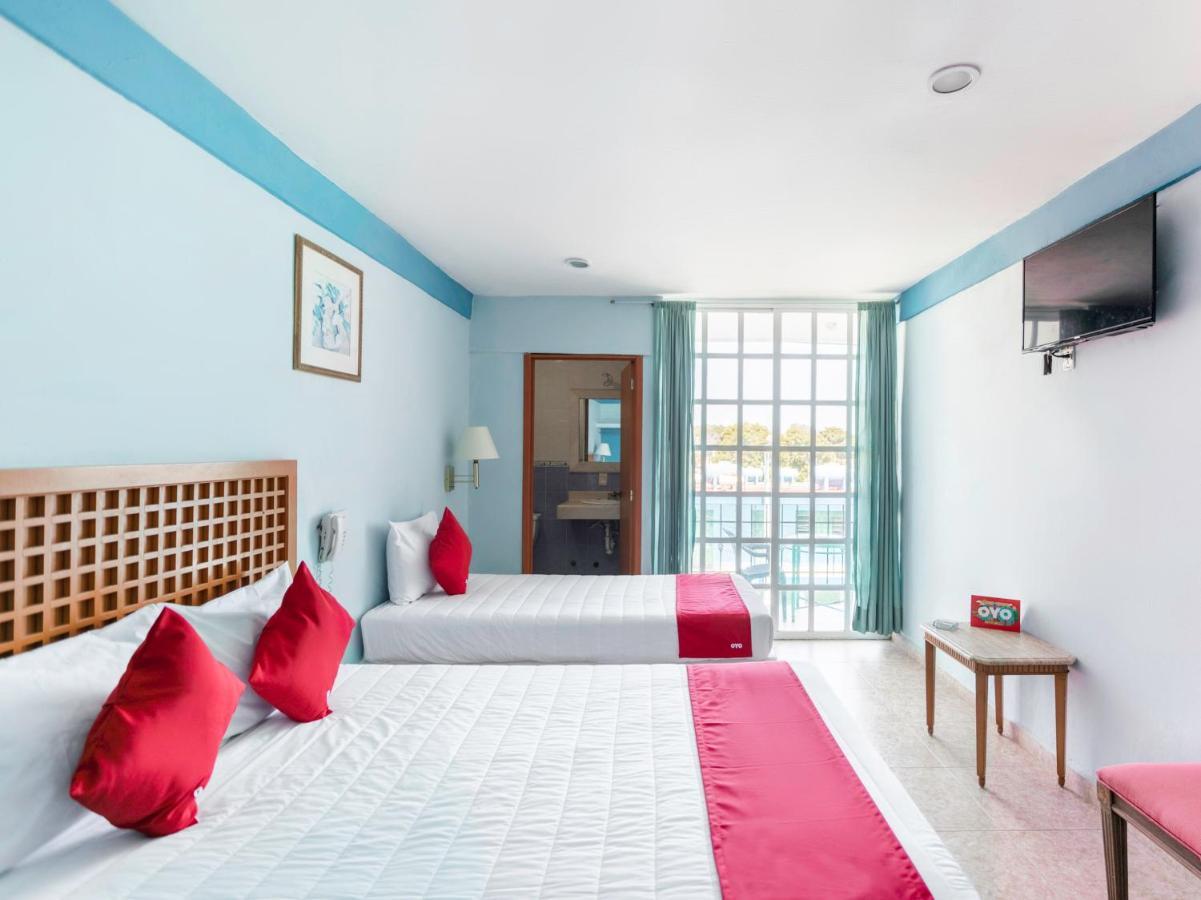 צ'טומאל Hotel Gandhi מראה חיצוני תמונה